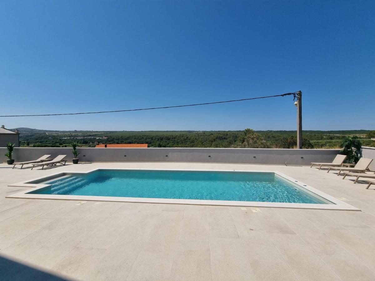 Villa Madison Posedarje Buitenkant foto