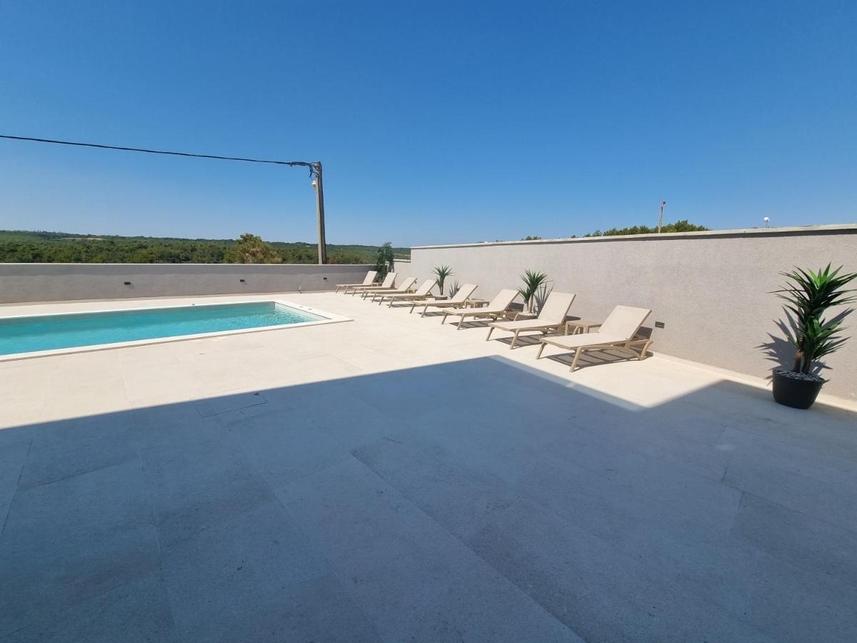 Villa Madison Posedarje Buitenkant foto