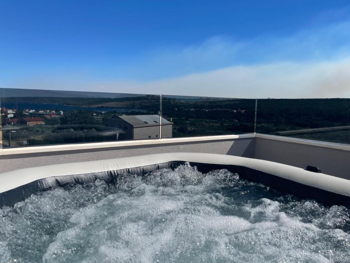 Villa Madison Posedarje Buitenkant foto